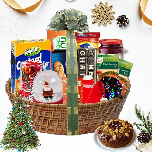 Eye Catching Christmas Traditional Hamper