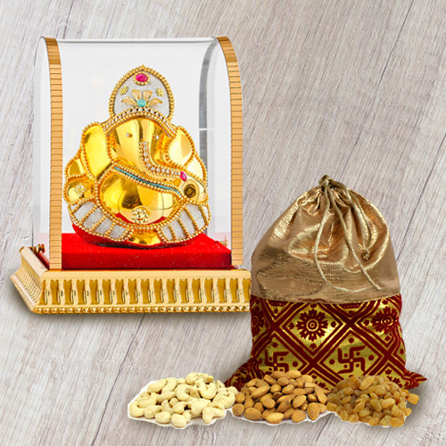 Classic Vighnesh Ganesh Murti with Crunchy Dry Fruits