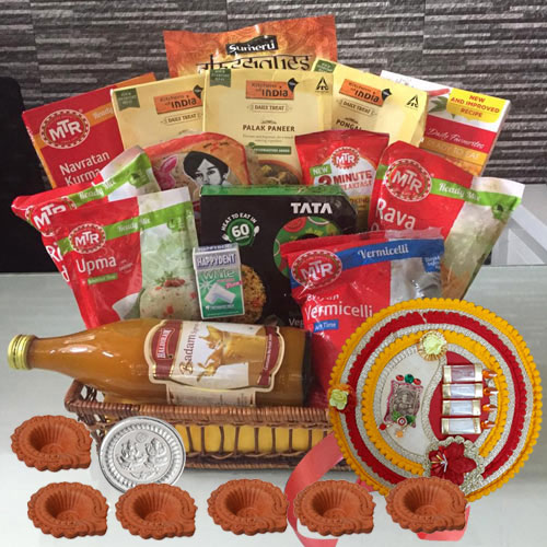 Remarkable Diwali Dinner Gift Hamper for Family n Friends