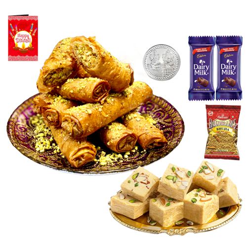 Enticing Basket of Roll Baklava n Soan