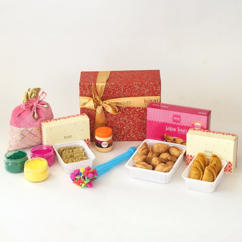 Lip-Smacking Samosas with Sweets n Holi Assortment Hamper