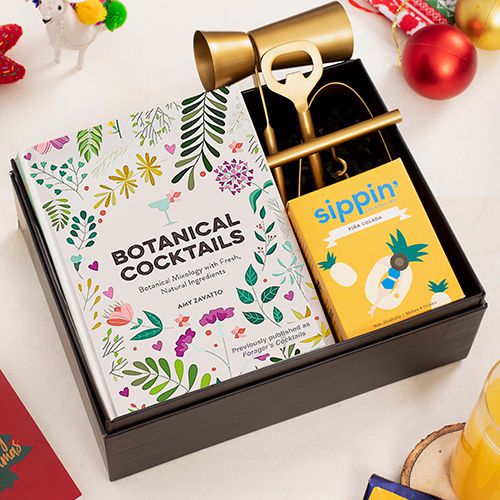 Cocktail Connoisseurs Dream Gift Box