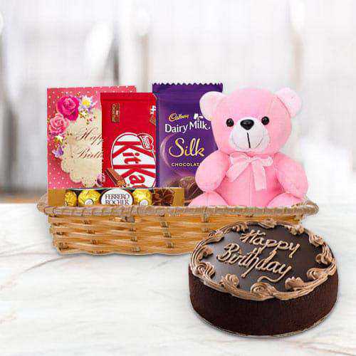 Fabulous Gift Hamper of Birthday Gifts N Chocolate Cake
