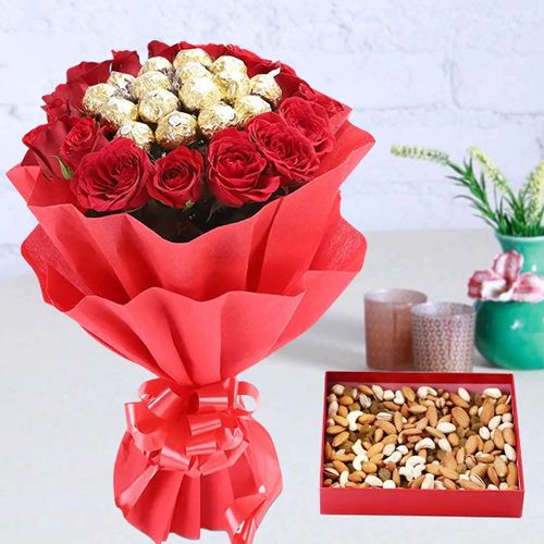 Stunning Bouquet of Roses n Ferrero Rocher with Mix Dry Fruits Box