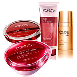 Wonderful Ponds Age Miracle Gift Hamper for Women