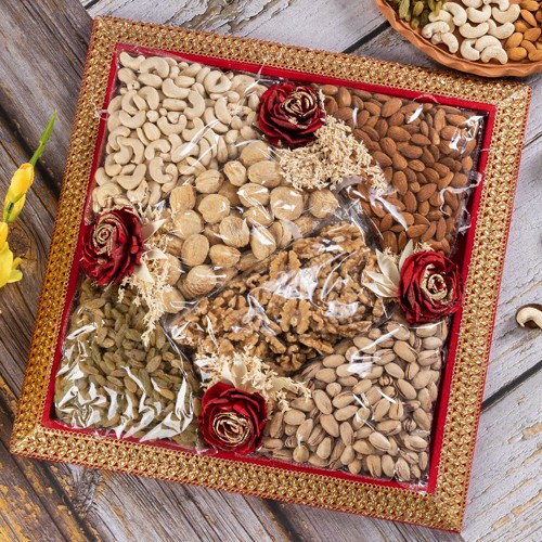 Healthy Nutty Delight Gift Tray
