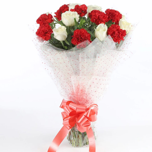 Perfect Roses N Carnations Bunch Online