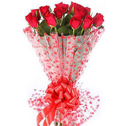 Lovely Dutch Roses Bunch