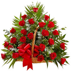Blossoming Basket of 30 Roses in Red Colour