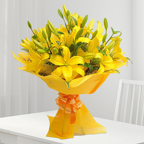 Bright Yellow Lilies Bouquet