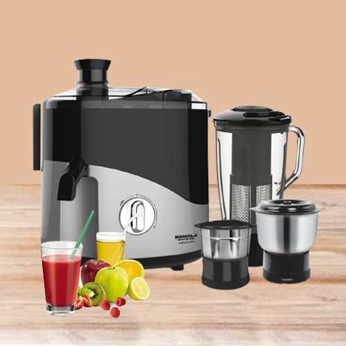 Ravishing Maharaja Whiteline 3 Jars Juicer Mixer Grinder in Black  N  Silver