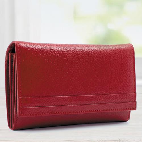 Exclusive Red Color Leather Handbag for Women