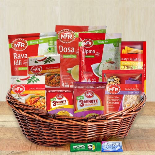 Tasty South Indian Dinner Items Hamper