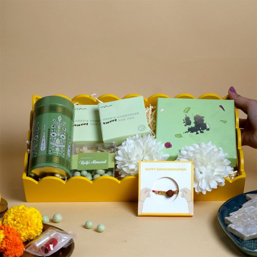 Mithai  N  Munch Rakhi Gift Tray